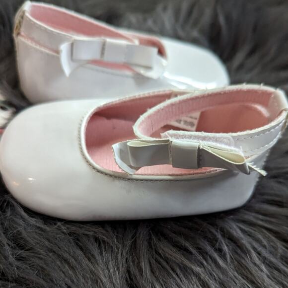 Infant Girl Shoe Bundle sz 3 - Picture 7 of 7